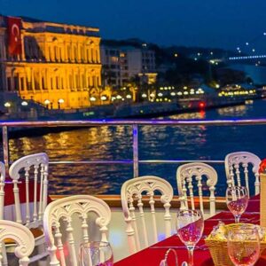 Istanbul Bosphorus Dinner Cruise & Turkish Night Show